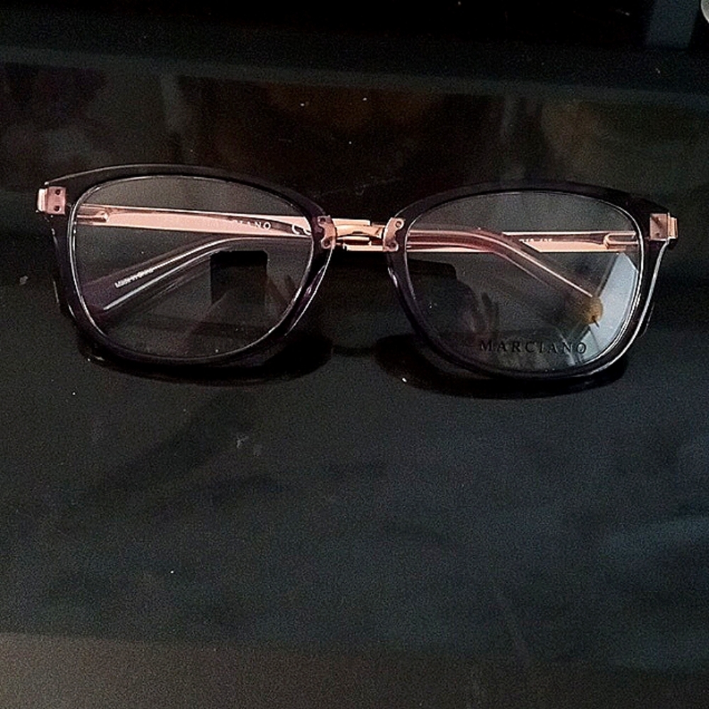 New Marciano eyeglass frames. Black Havana Red. 52 18 135